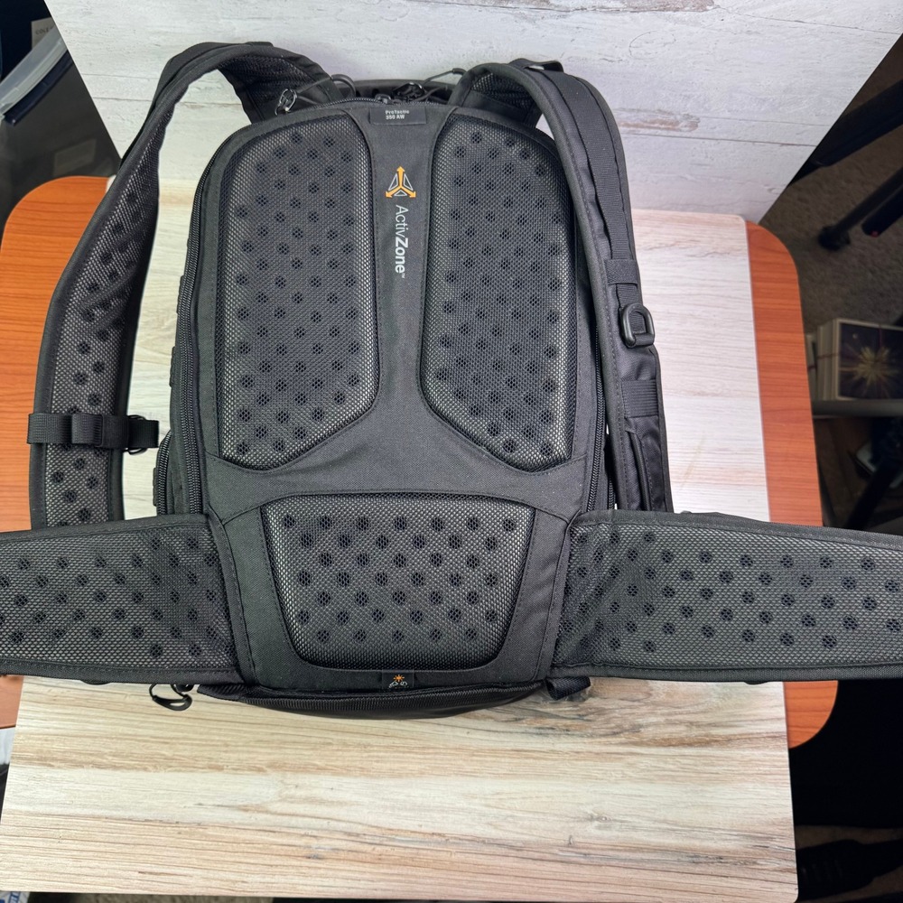 Lowepro ProTactic 350 AW Camera Backpack Black ActivZone Laptop Compartment - Picture 5 of 15